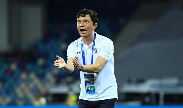 米乐游戏-仅坐替补席21秒！谢晖开启鸡娃模式带来首胜