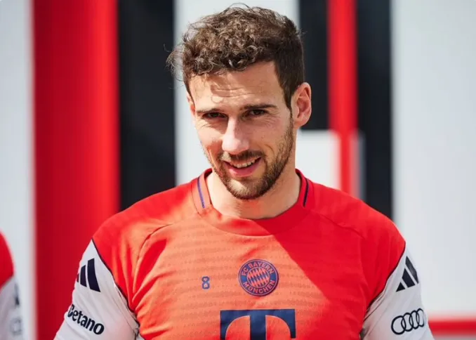 米乐app-隆戈：米兰500万年薪+3年合同报价格雷茨卡，他对加盟感兴趣